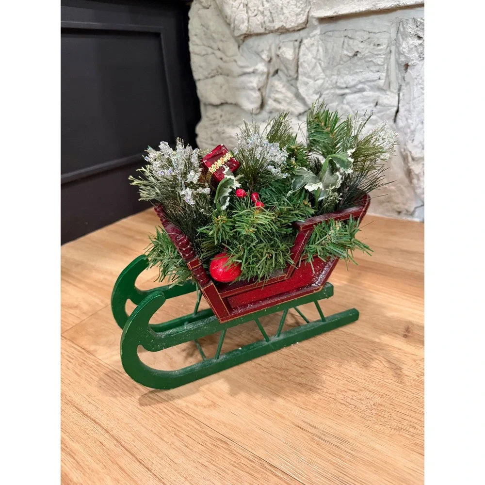 Vintage Christmas Wood Sleigh Centerpiece Red Green Floral Arrangement Decor